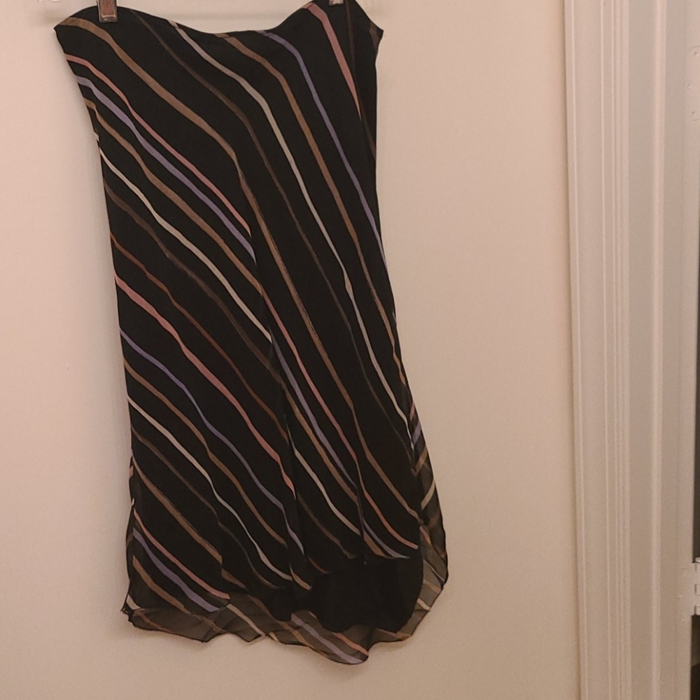 BCBG MaxAzaria Size 6 Silk Black Skirt